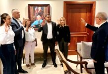 Profesionales del derecho llegan al PLD