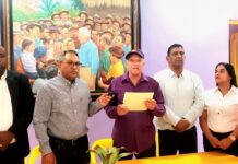 Indignación de Ocoa con anuncio de obras inexistentes