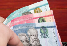 Se reduce dinero circulante