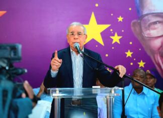 Danilo Medina cuestiona discurso oficial sobre la erradicación del hambre | Video