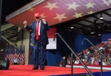 El presidente Donald Trump viaja hoy hacia Carolina del Norte para el segundo mitin por los republicanos de esta última semana de campaña de cara a las elecciones de medio término del 3 de noviembre